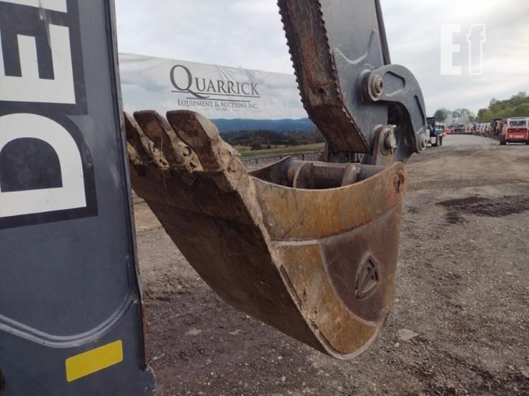 2019-deere-310sl-image-30