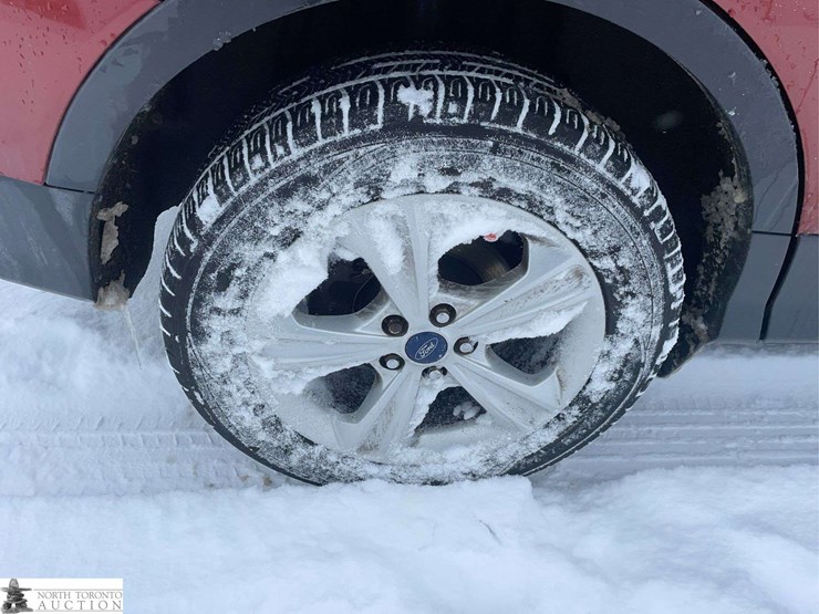 2014-ford-escape-image-22