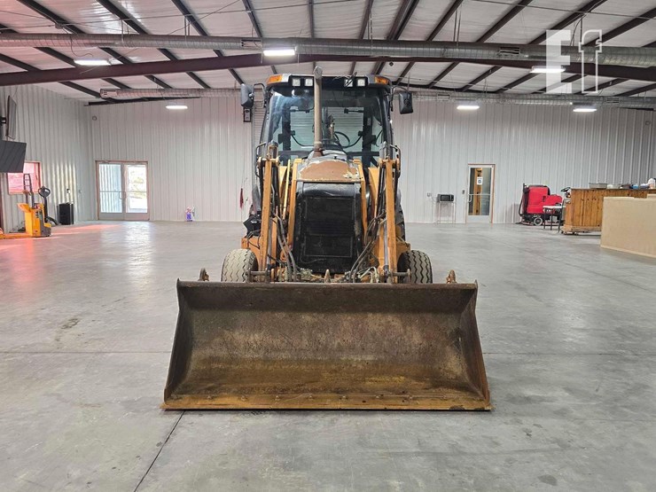 2013-case-580n-image-7