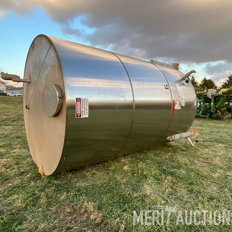 Precision Tank and EQ. CO Stainless Steel Tank