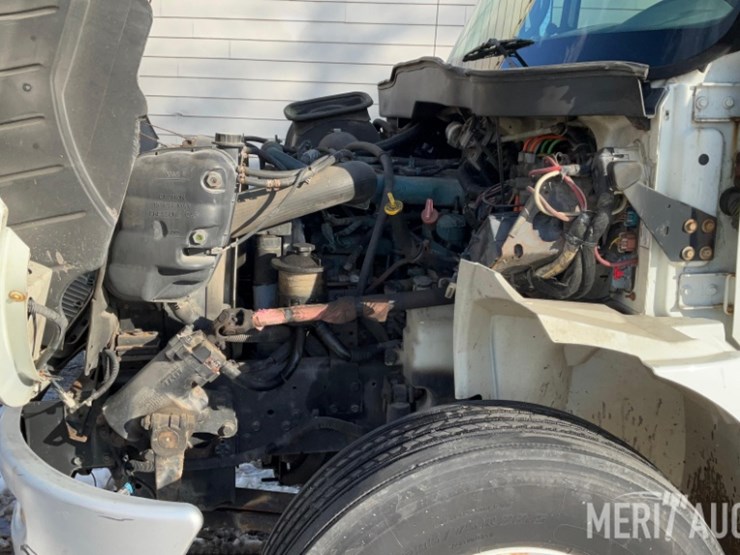 2007-international-durastar-4300-image-57