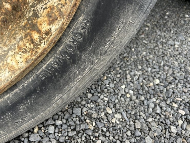 1993-interstate-24'-t/a-equipment-trailer-image-10