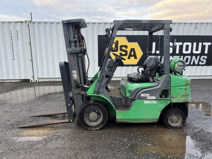 2008-mitsubishi-fg25n-image-7