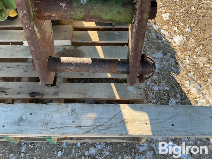 john-deere-30-image-11