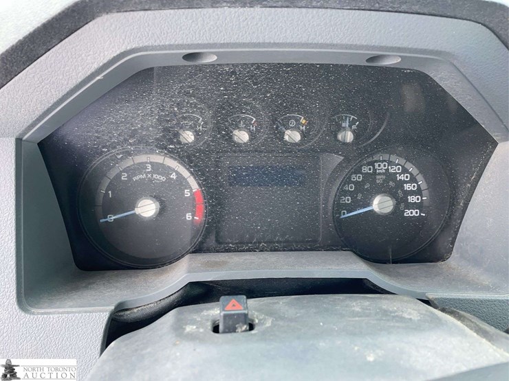 2012-ford-f450-image-11