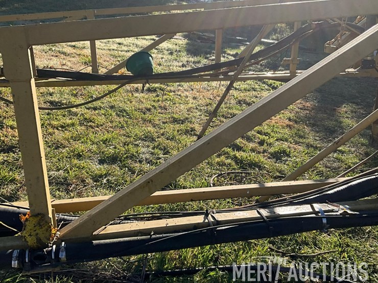 70ft.-sprayer-boom-image-12