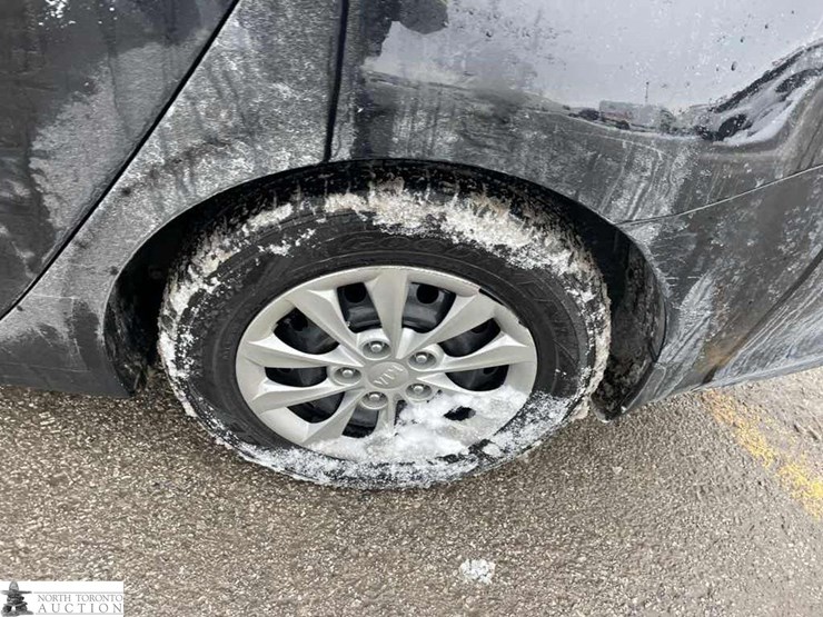 2019-kia-forte-fe-image-14