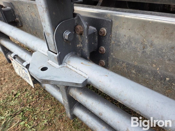 1998-international-9300-image-11