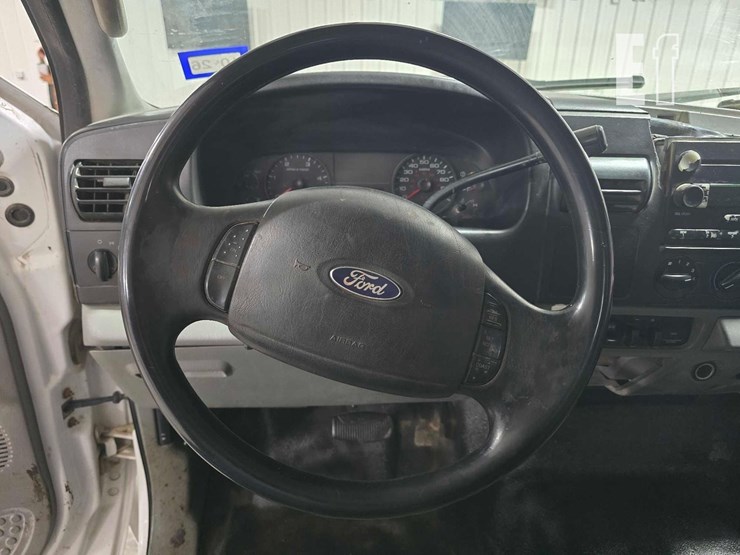 2007-ford-f550-sd-image-11