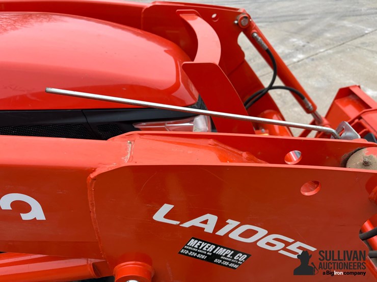 2022-kubota-mx5400dt-image-19