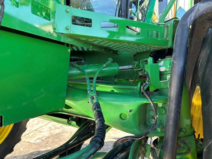 2013-john-deere-4940-image-79
