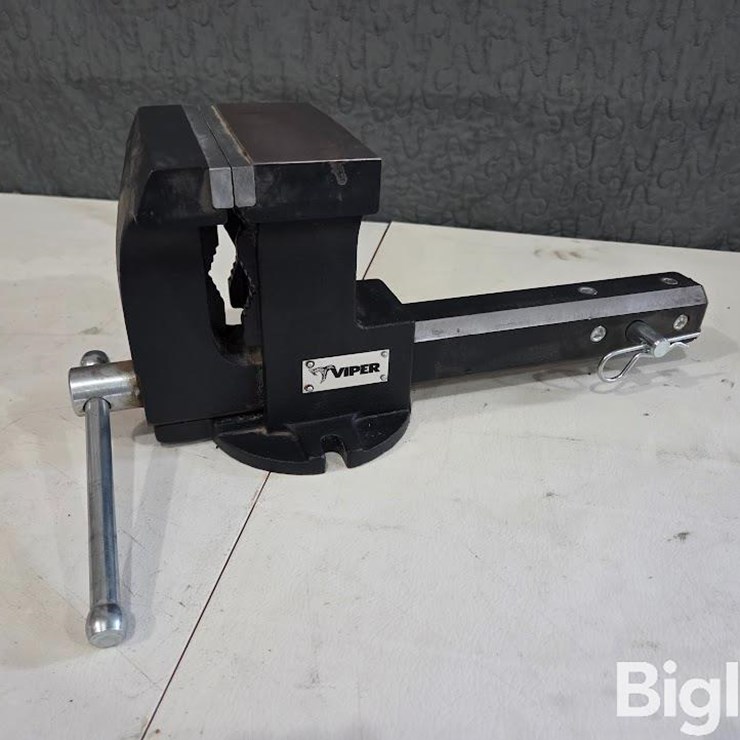 Viper Receiver Hitch Vise