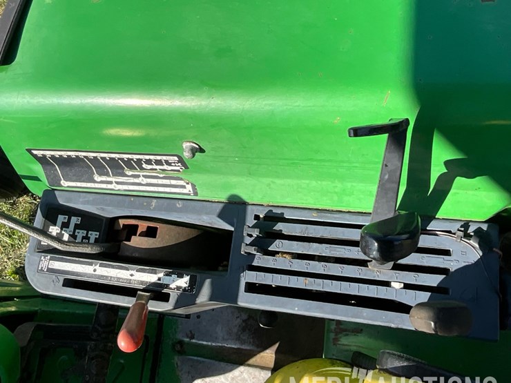 1995-john-deere-4455-image-38