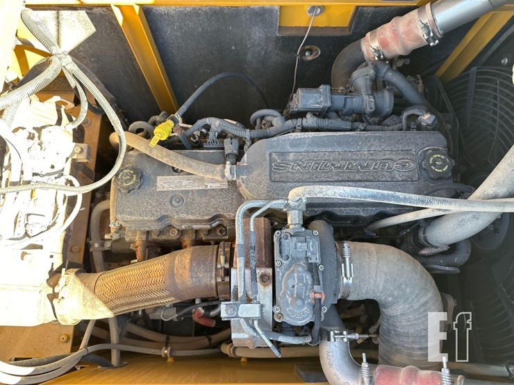 2022-xcmg-xe210u-image-27