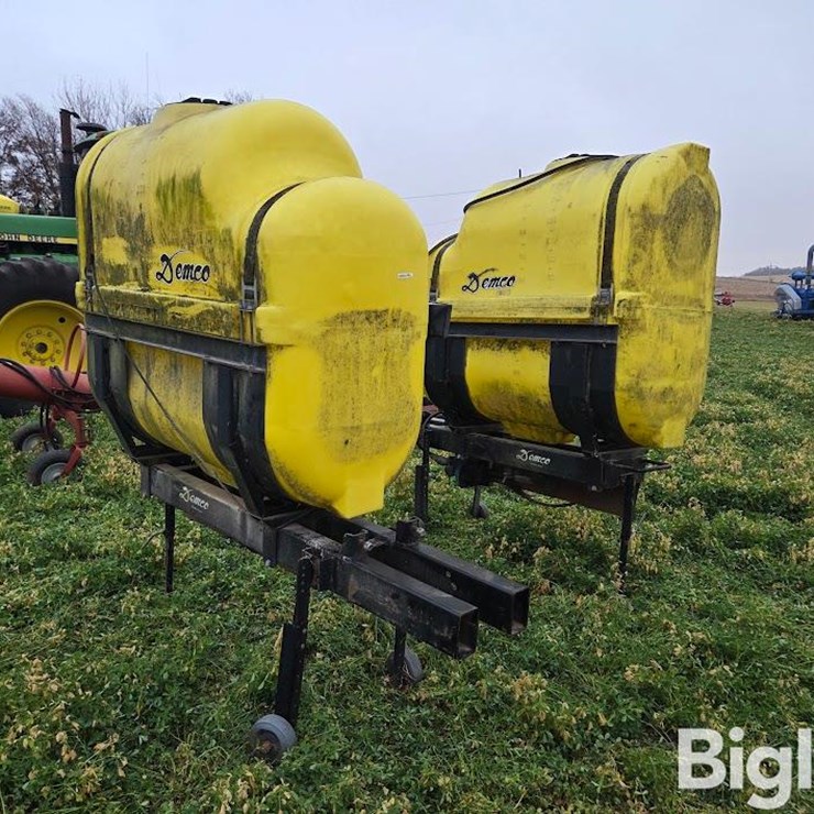 Demco Saddle Tanks