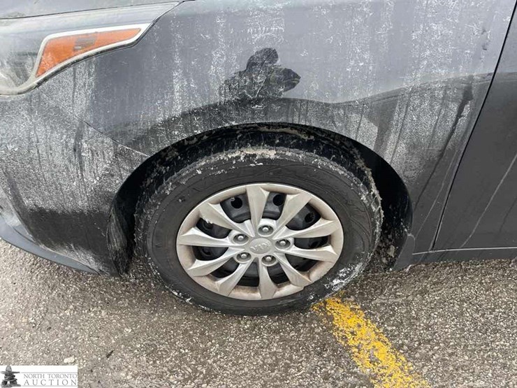 2019-kia-forte-fe-image-13