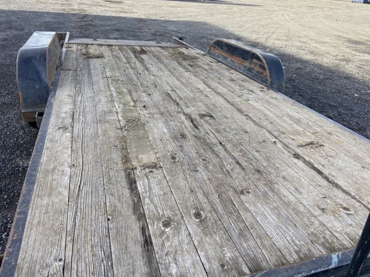 2005-fox-18'-t/a-tilt-deck-equipment-trailer-image-14