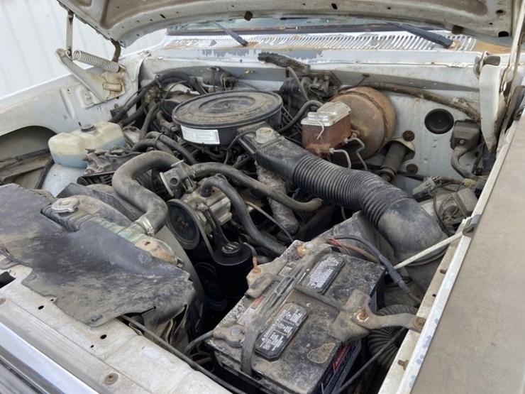 1990-dodge-ram-350-image-38