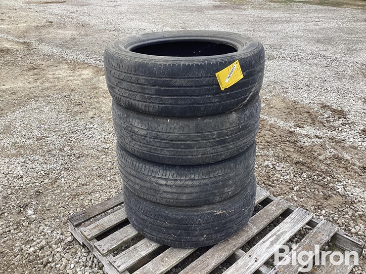 michelin-235/55r20-tires-image-1