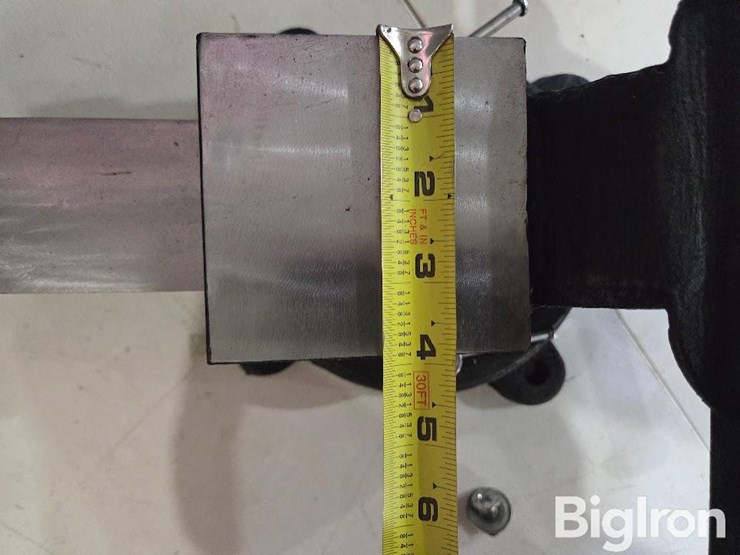 viper-bench-vise-image-9