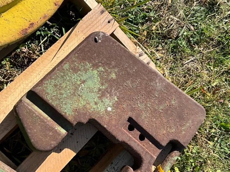 (1)-john-deere-front-weight-image-9