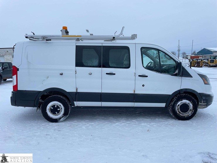 2015-ford-transit-image-7