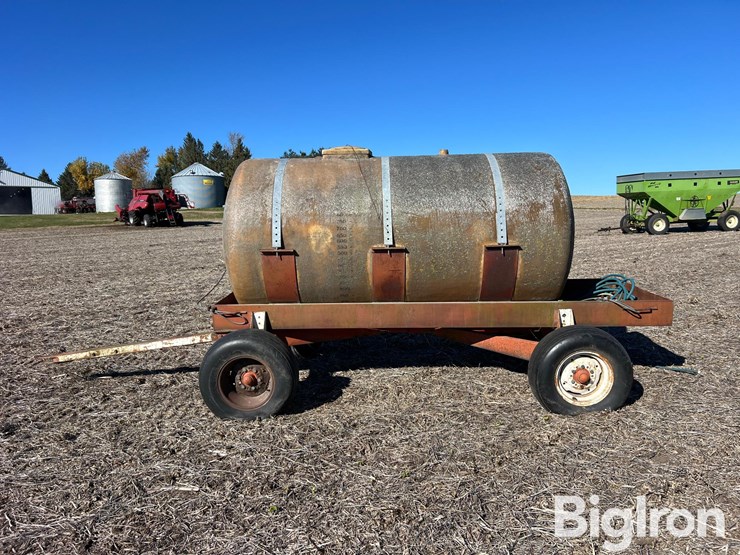 1,000-gal-tank-trailer-image-8
