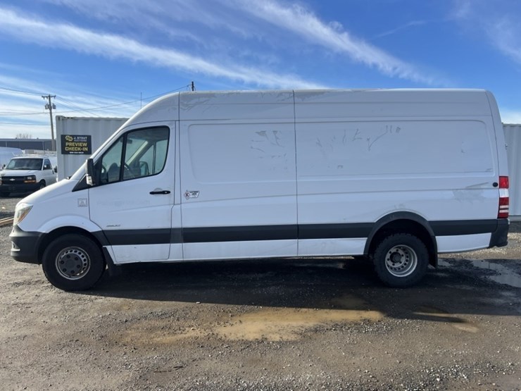 2016-freightliner-sprinter-3500-image-7