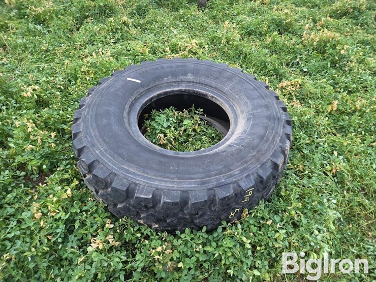 michelin-x-395/85r20-scraper-tire-image-4