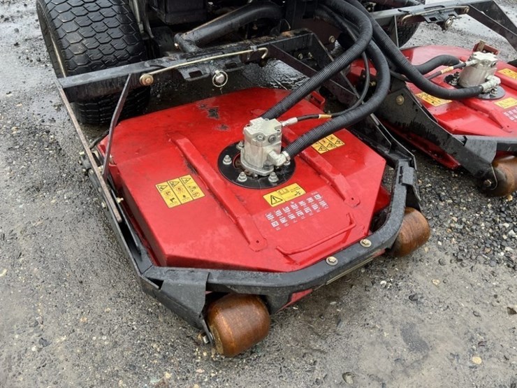 2018-toro-groundsmaster-3500d-rotary-mower-image-17