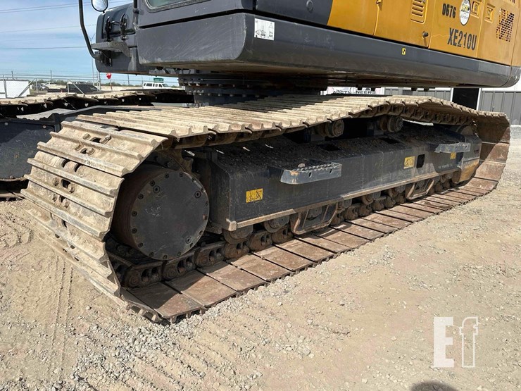 2023-xcmg-xe210u-image-21