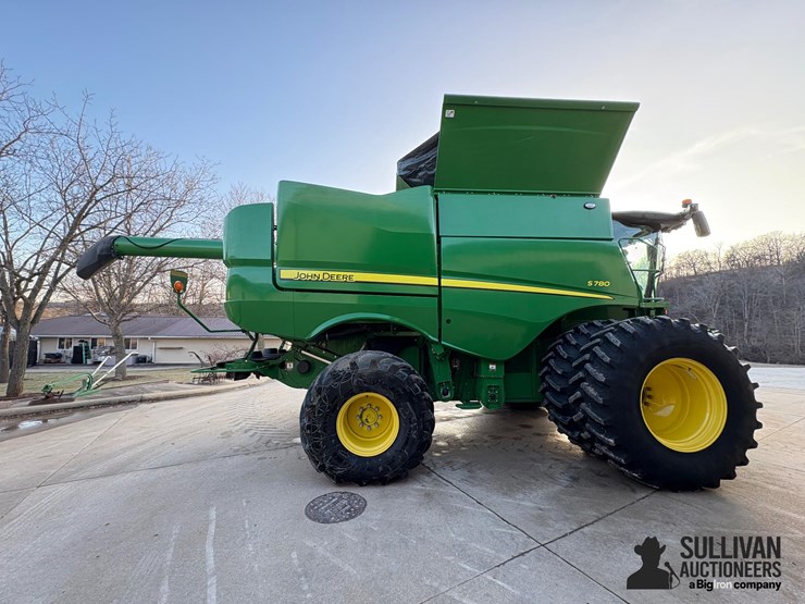 2018-john-deere-s780-image-4