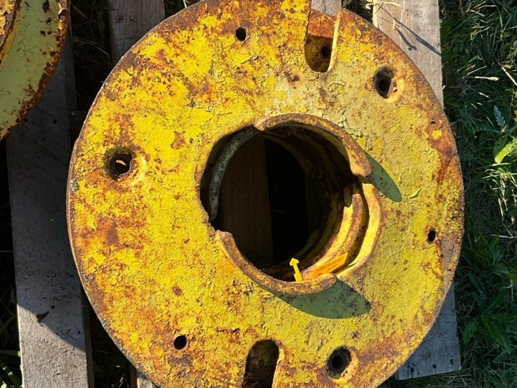 (5)-tractor-wheel-weights-image-6