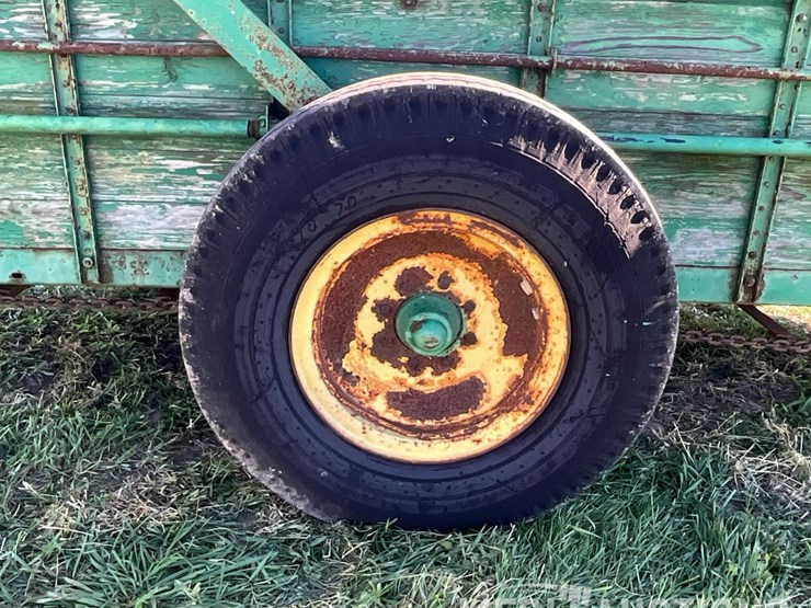 john-deere-manure-spreader-image-28