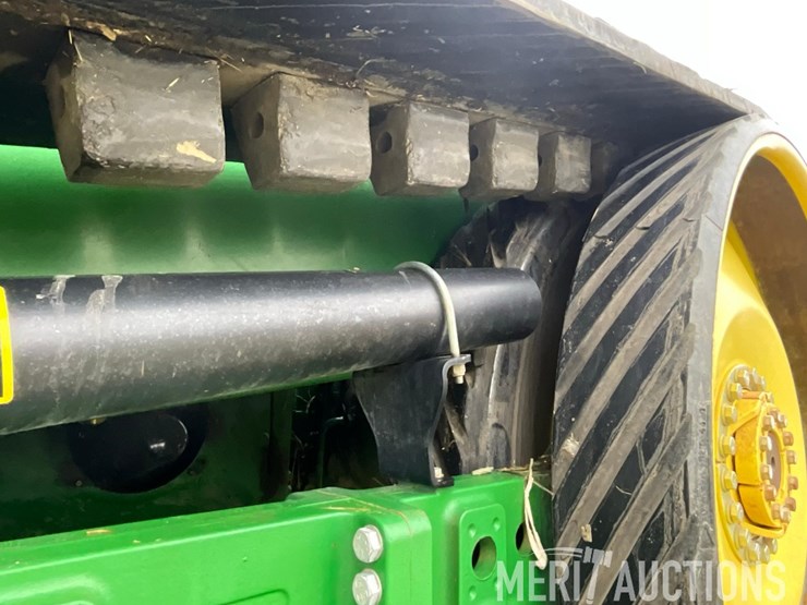 2010-john-deere-8345rt-image-16