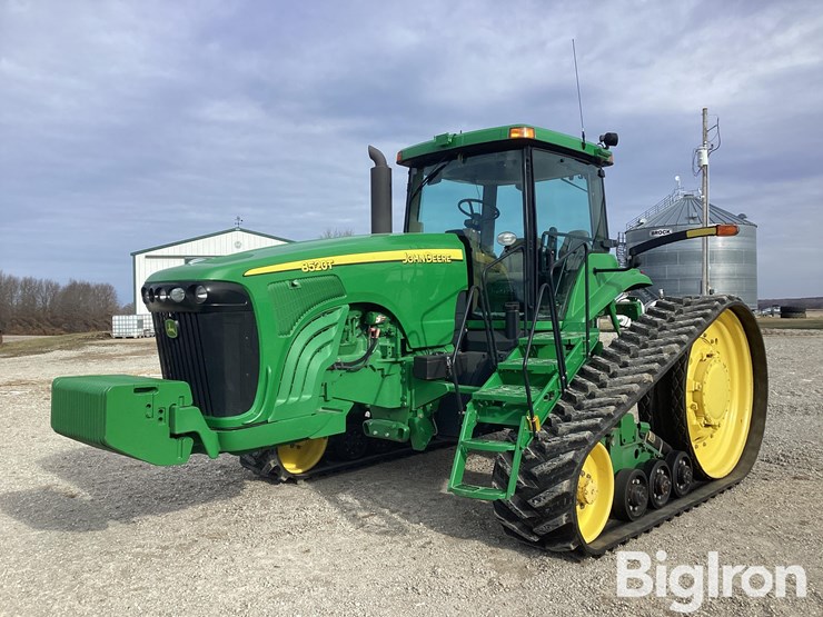 2004-john-deere-8520t-image-1