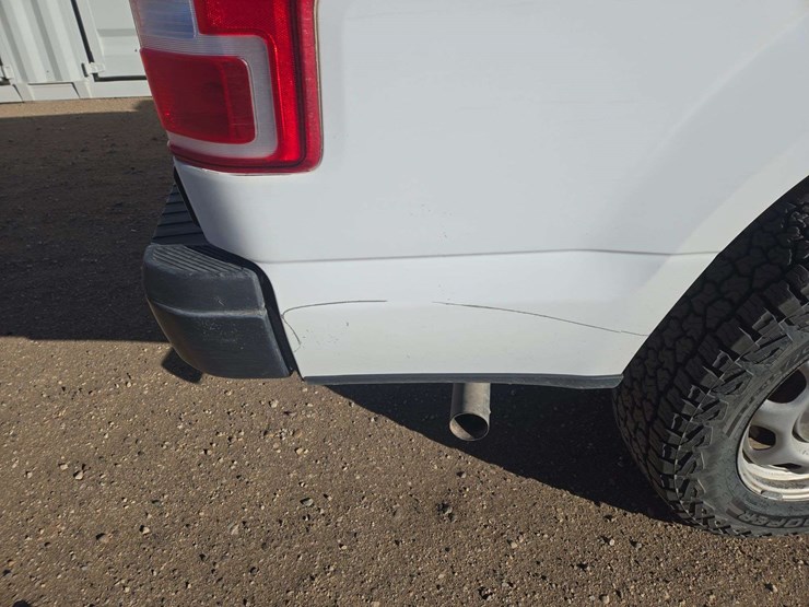 2020-ford-f150-xl-image-4