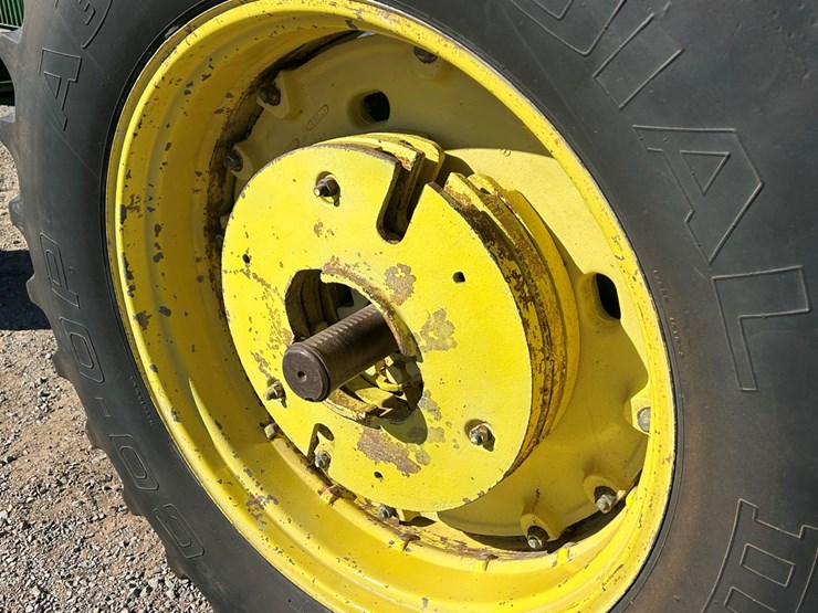 1982-john-deere-4040-image-10