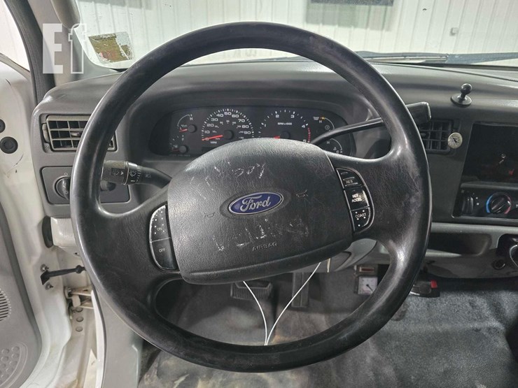 2004-ford-f350-image-10