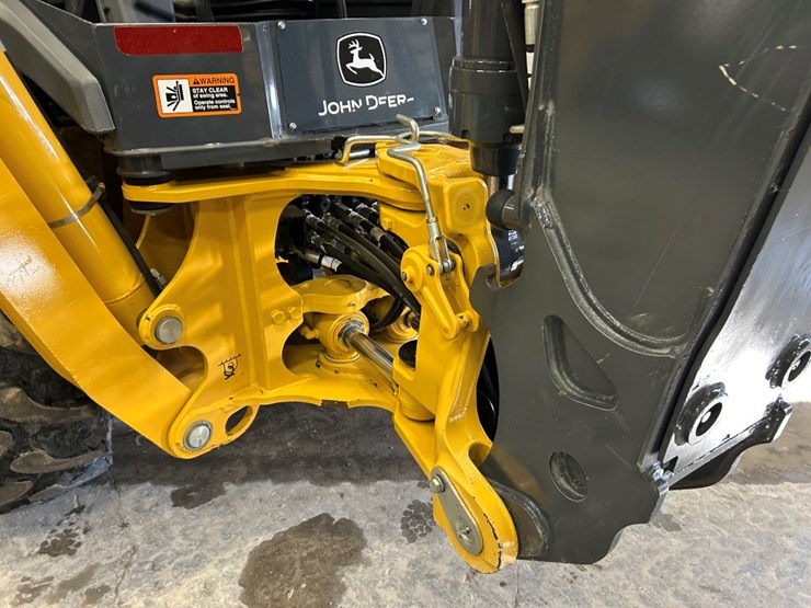 2021-deere-310sl-hl-image-49