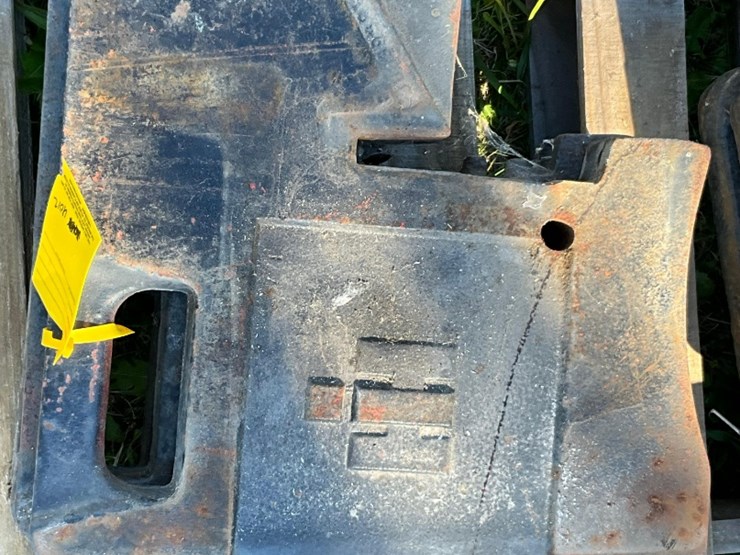 (3)-ih-suitcase-weights-image-2