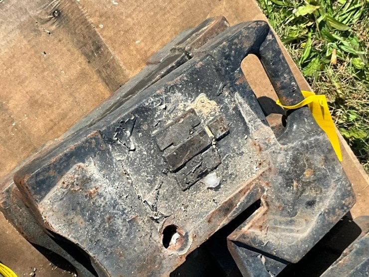 (3)-ih-suitcase-weights-image-8