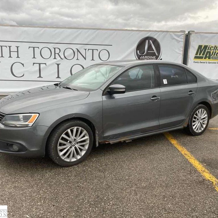 2011 Volkswagen Jetta Comfortline 4dr Sedan
