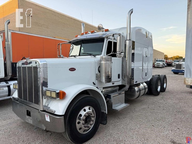 2007-peterbilt-379-image-1