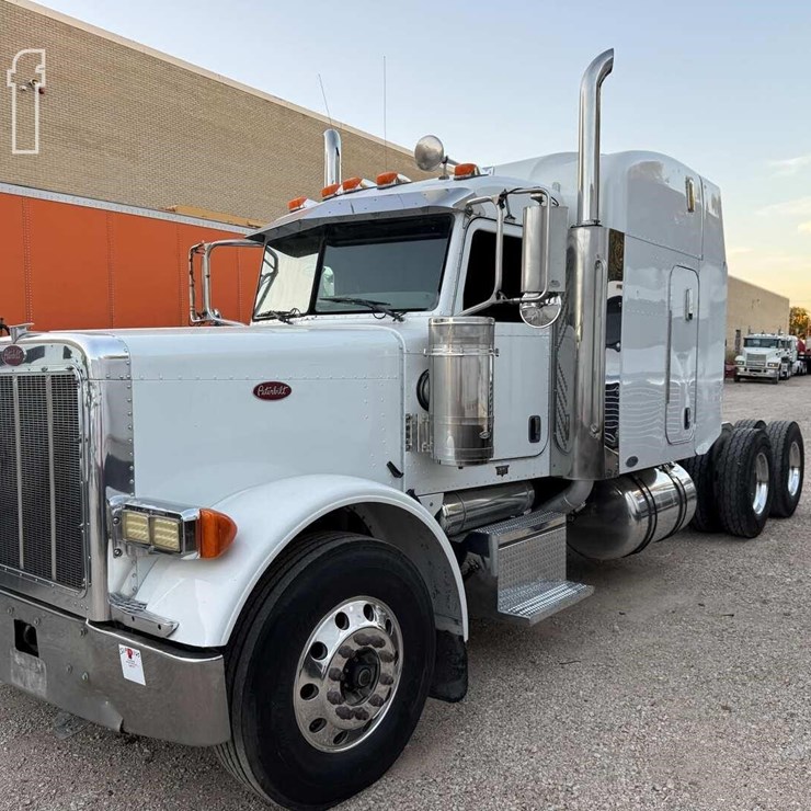 2007 PETERBILT 379