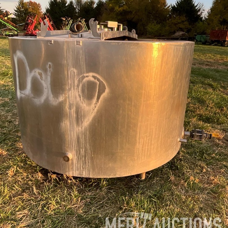 Chester-Jensen Company 500 Stainless Steel Tank