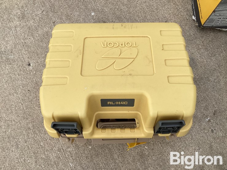 top-con-rl-h4c-self-leveling-rotating-laser-image-11