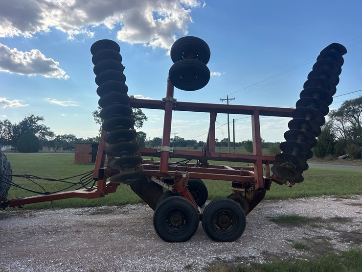 crust-buster-offset-image-5