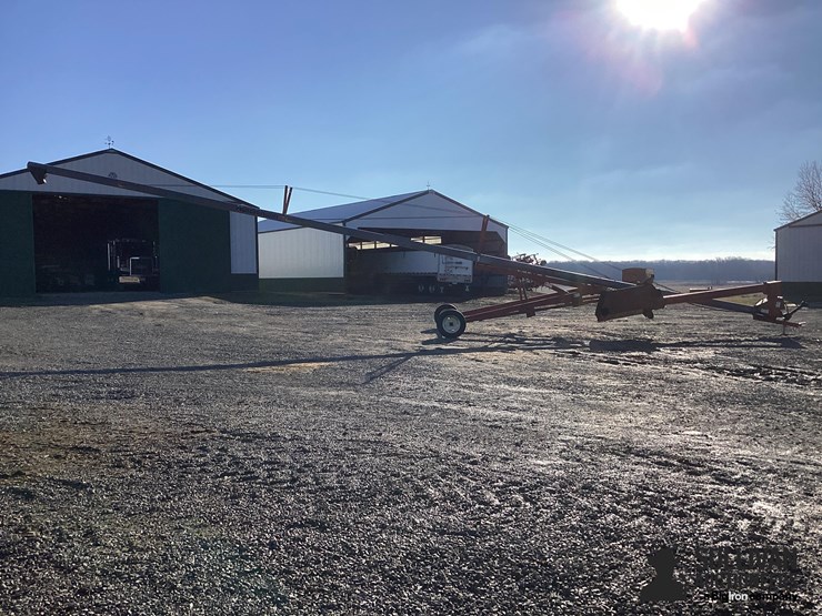 hutchinson-/mayrath-swing-away-auger-image-4