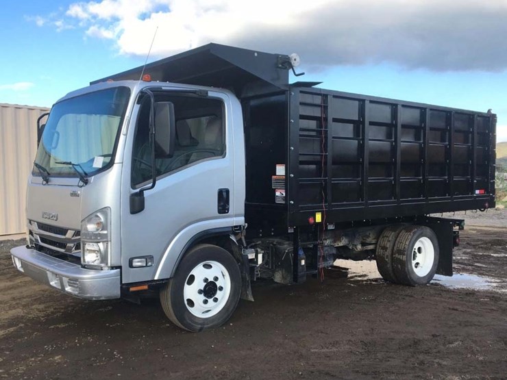 2019-isuzu-nrr-image-1